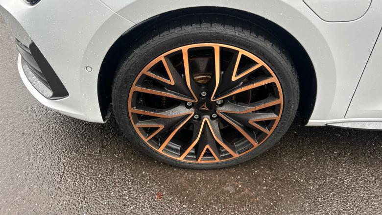 CUPRA Leon 1.4 eHybrid VZ2 Design Edition 5dr DSG Hatchback